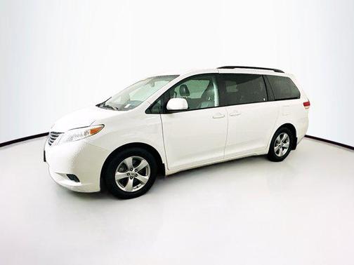 2012 Toyota Sienna LE
