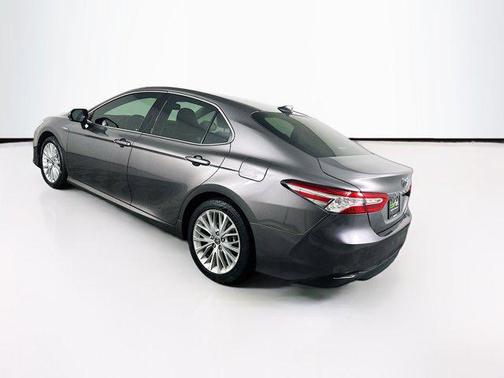 Predawn Gray Mica 2020 Toyota Camry Hybrid XLE
