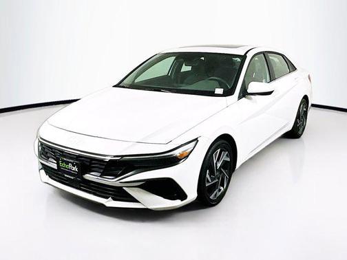 Serenity White 2025 Hyundai ELANTRA SEL