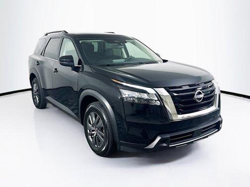 2024 Nissan Pathfinder SV FWD