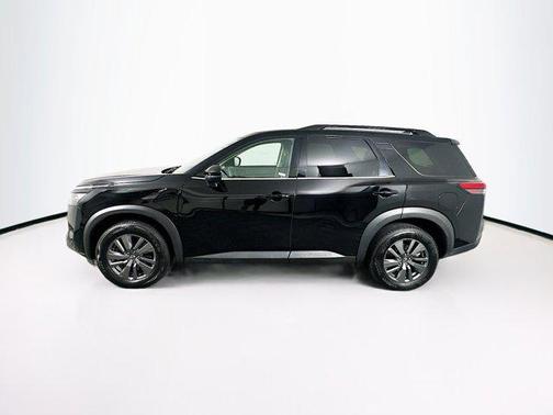 2024 Nissan Pathfinder SV FWD