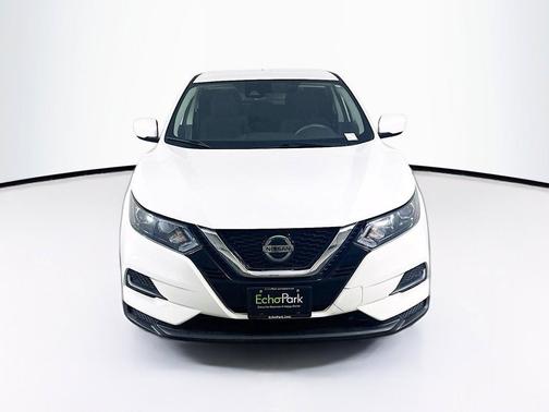 Glacier White 2022 Nissan Rogue Sport S
