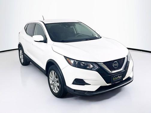 Glacier White 2022 Nissan Rogue Sport S