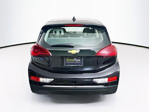 Mosaic Black Metallic 2021 Chevrolet Bolt EV FWD LT