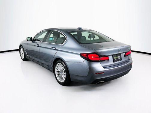 2022 BMW 530 i