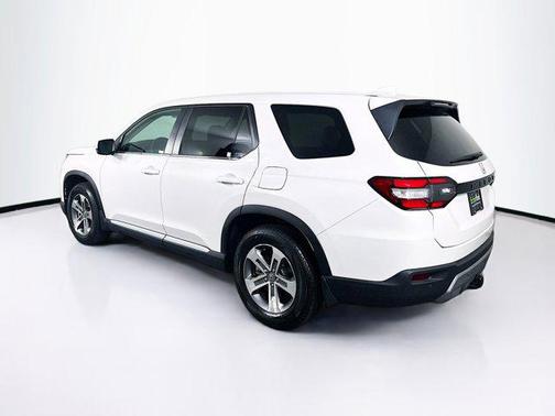 Platinum White Pearl 2025 Honda Pilot EX-L