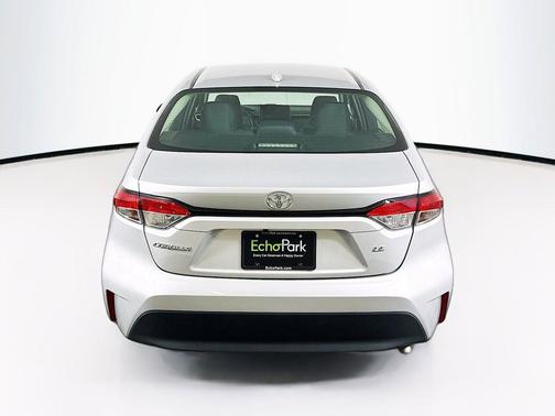Classic Silver Metallic 2024 Toyota Corolla LE