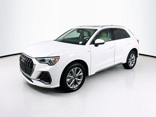 2023 Audi Q3 Premium 45 TFSI S line quattro Tiptronic