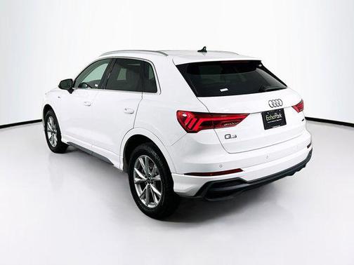 2023 Audi Q3 Premium 45 TFSI S line quattro Tiptronic