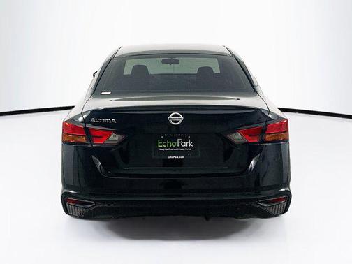 2022 Nissan Altima S FWD