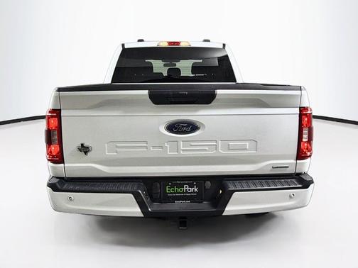 Oxford White 2023 Ford F-150 XLT