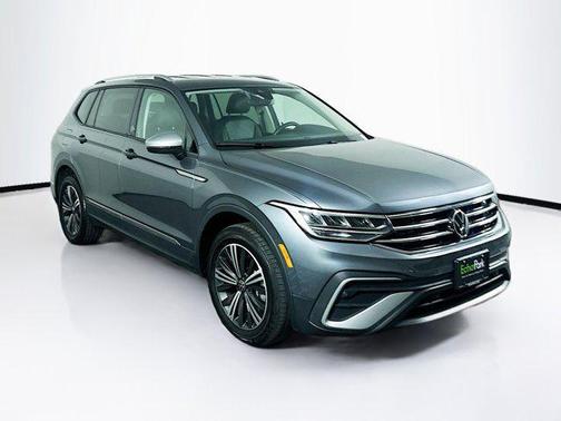 2024 Volkswagen Tiguan 2.0T Wolfsburg Edition