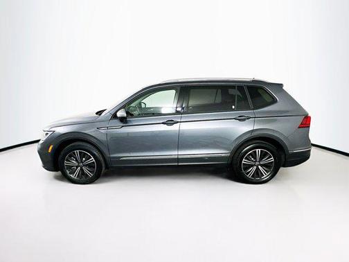2024 Volkswagen Tiguan 2.0T Wolfsburg Edition