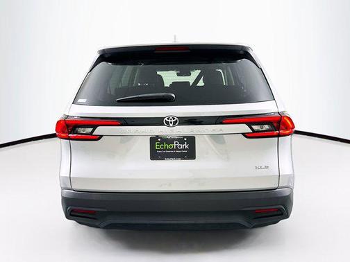 Celestial Silver Metallic 2025 Toyota Grand Highlander XLE