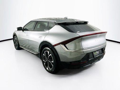 2024 Kia EV6 Wind