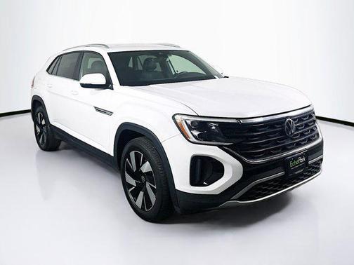 2025 Volkswagen Atlas Cross Sport 2.0T SE w/Technology 4MOTION