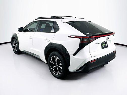 2024 Toyota bZ4X XLE