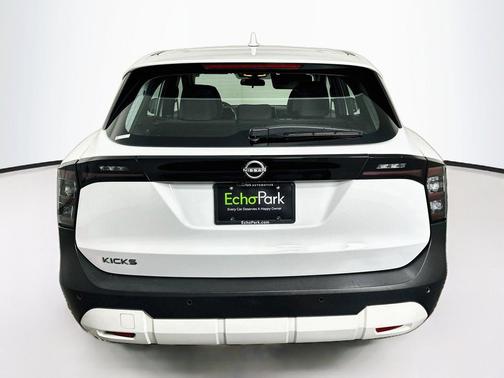 Fresh Powder 2025 Nissan Kicks S