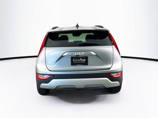 2023 Kia Niro EX