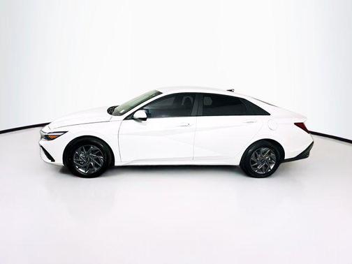 2025 Hyundai ELANTRA HEV Blue