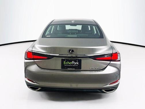 2021 Lexus ES 350 Base