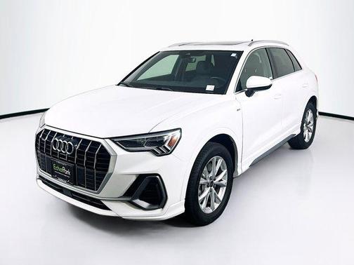 2023 Audi Q3 Premium 45 TFSI S line quattro Tiptronic