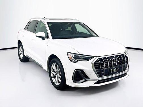 2023 Audi Q3 Premium 45 TFSI S line quattro Tiptronic