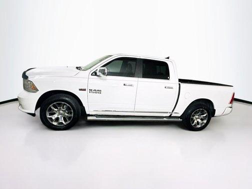 2017 RAM 1500 Limited Crew Cab 4x4 5'7' Box