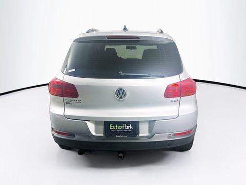 2018 Volkswagen Tiguan Limited 2.0T