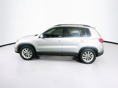 2018 Volkswagen Tiguan Limited 2.0T