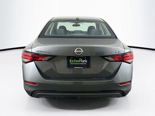 Gun Metallic 2024 Nissan Sentra SV