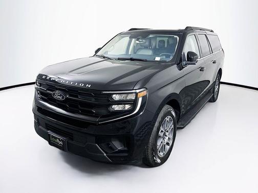 Agate Black Metallic 2025 Ford Expedition Max Active 4x4