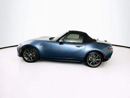 Blue Reflex Mica 2016 Mazda MX-5 Miata Grand Touring