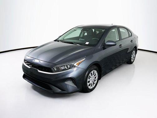 2023 Kia Forte LX