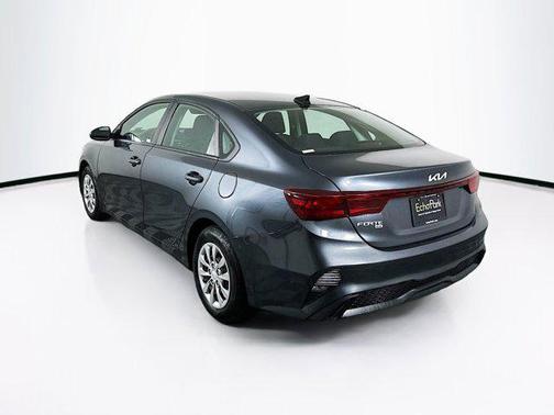 2023 Kia Forte LX