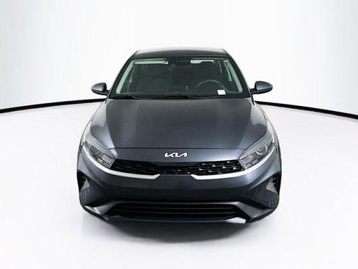 2023 Kia Forte LX