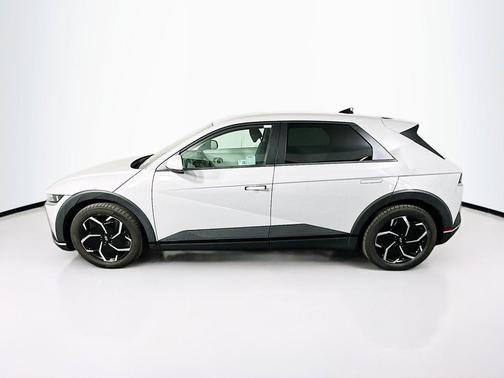 Cyber Gray 2024 Hyundai IONIQ 5 SE