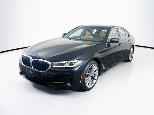 2022 BMW 530 i