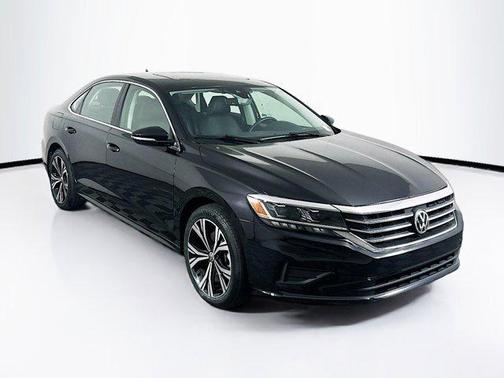 2022 Volkswagen Passat 2.0T SE