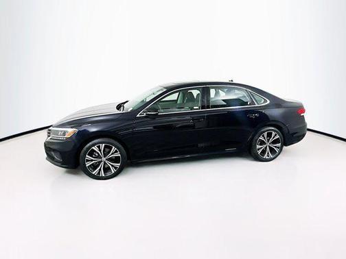 2022 Volkswagen Passat 2.0T SE