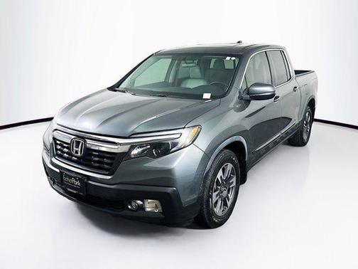 Modern Steel Metallic 2019 Honda Ridgeline RTL