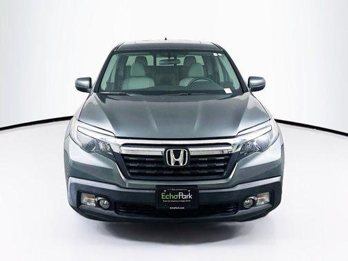 Modern Steel Metallic 2019 Honda Ridgeline RTL