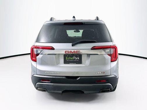 2021 GMC Acadia AWD AT4