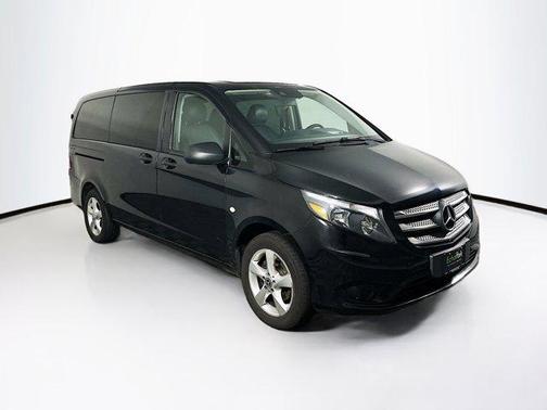 2020 Mercedes-Benz Metris Base