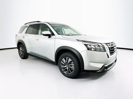 2024 Nissan Pathfinder SV 4WD