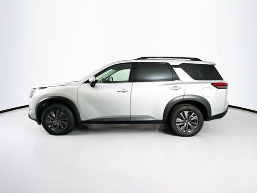2024 Nissan Pathfinder SV 4WD
