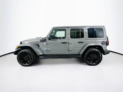 2022 Jeep Wrangler Unlimited 4xe Sahara