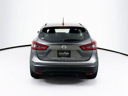 2022 Nissan Rogue Sport S