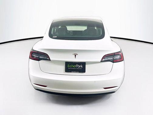 2020 Tesla Model 3 Standard Range