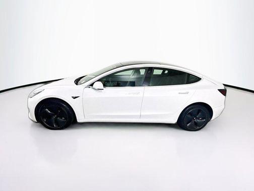 2020 Tesla Model 3 Standard Range